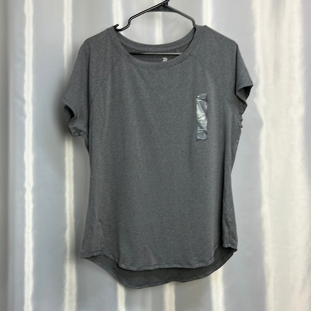 All in motion women’s short sleeve top